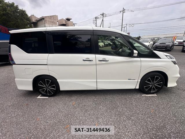 Nissan SERENA 2018-01 8753328-4