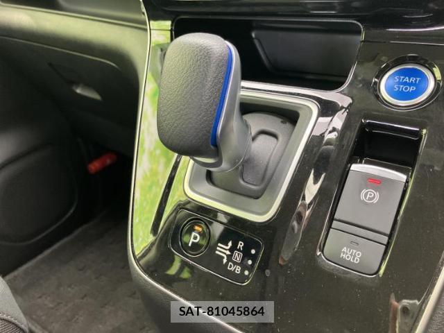 Nissan SERENA 2021-06 8754672-17