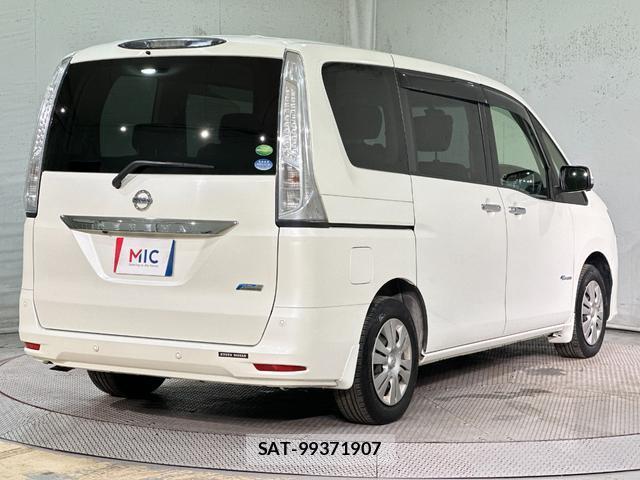 Nissan SERENA 2015-01 8754768-14