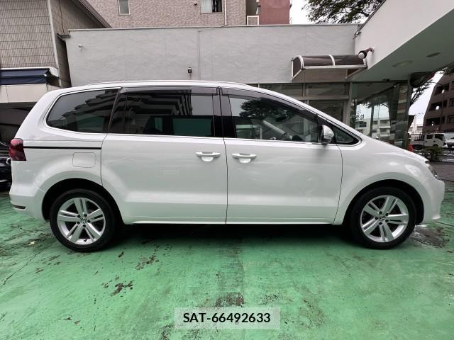 VolksWagen SHARAN 2016-03 8753476-12