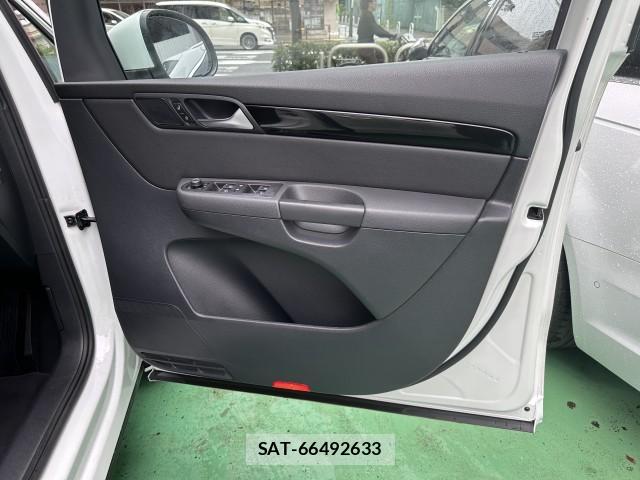 VolksWagen SHARAN 2016-03 8753476-13