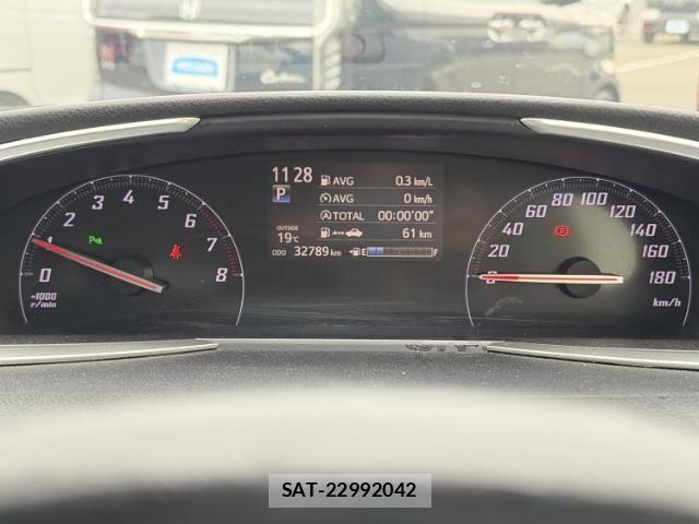 Toyota SIENTA 2020-04 8752582-13