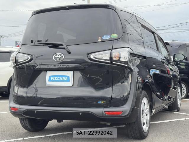 Toyota SIENTA 2020-04 8752582-2