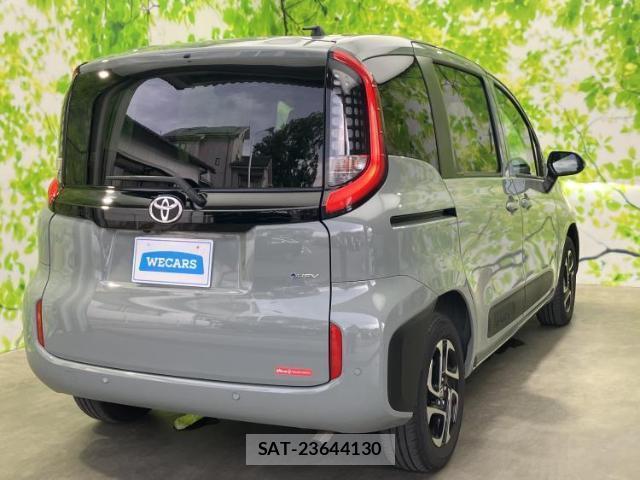 Toyota SIENTA 2024-05 8753107-2