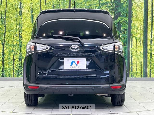 Toyota SIENTA 2021-09 8753398-15