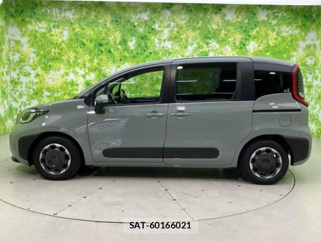 Toyota SIENTA 2025-02 8753494-1