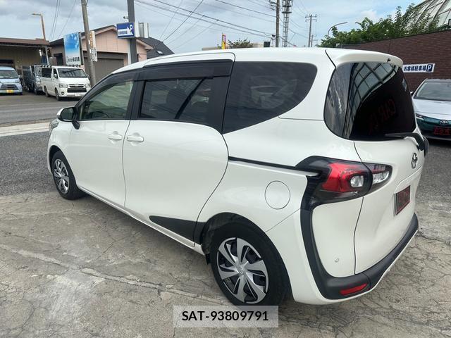 Toyota SIENTA 2019-03 8753805-17