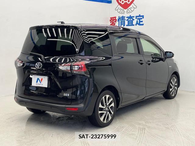 Toyota SIENTA 2019-12 8753928-17