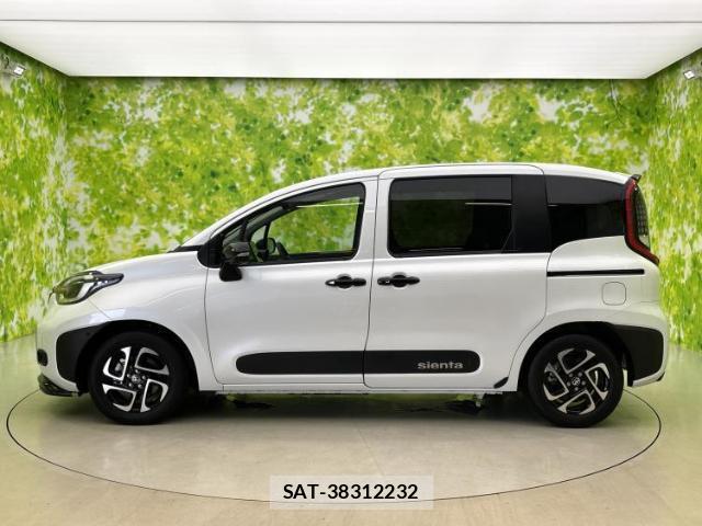 Toyota SIENTA 2025-04 8754381-1