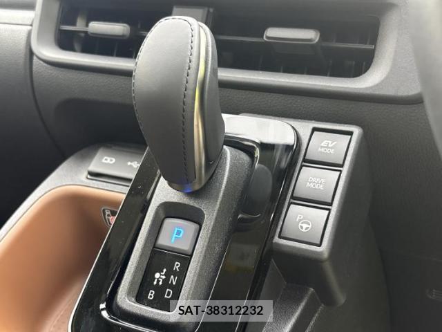 Toyota SIENTA 2025-04 8754381-17