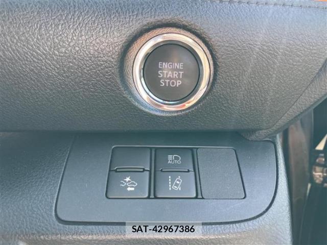 Toyota SIENTA 2020-04 8754406-11