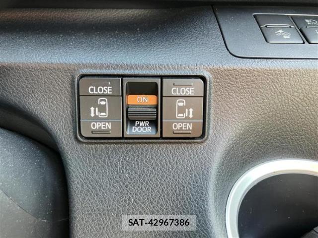 Toyota SIENTA 2020-04 8754406-12