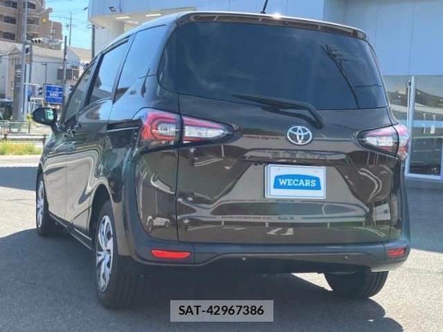 Toyota SIENTA 2020-04 8754406-2