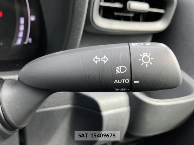 Toyota SIENTA 2024-06 8754487-15