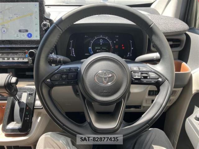 Toyota SIENTA 2023-10 8754518-11