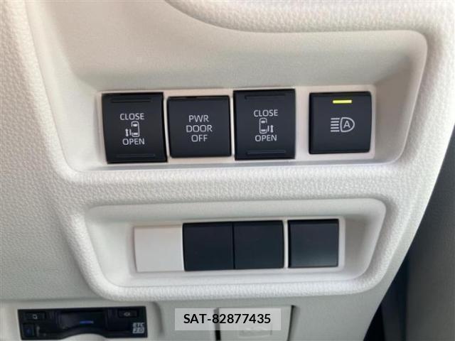 Toyota SIENTA 2023-10 8754518-14