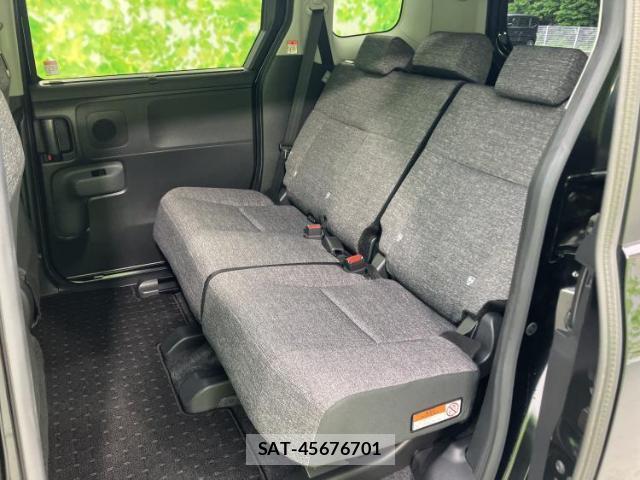 Toyota SIENTA 2022-09 8754628-6