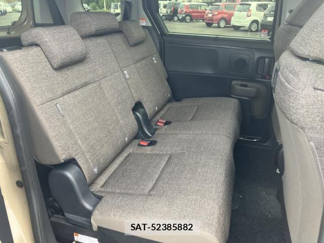 Toyota SIENTA 2025-09 8754641-4