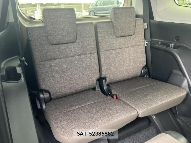 Toyota SIENTA 2025-09 8754641-5