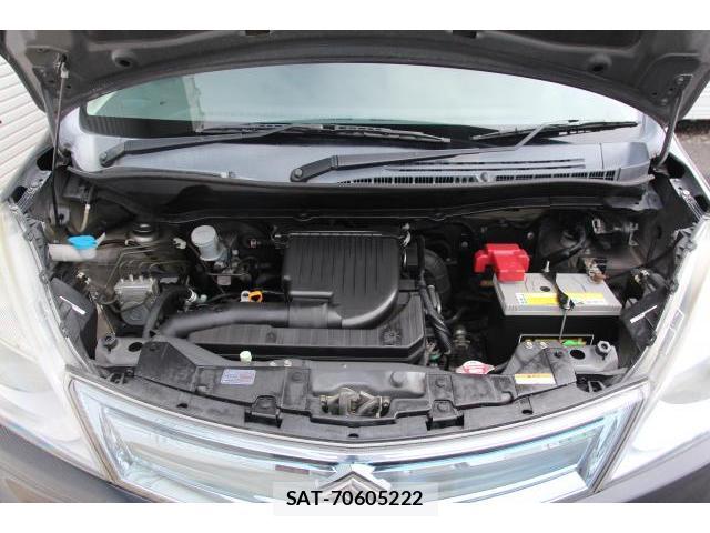 Suzuki SOLIO 2014-01 8752278-8