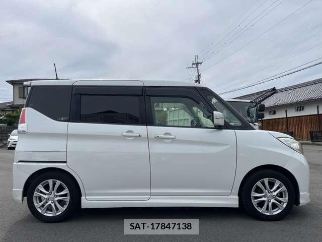 Suzuki SOLIO 2015-09 8752421-12