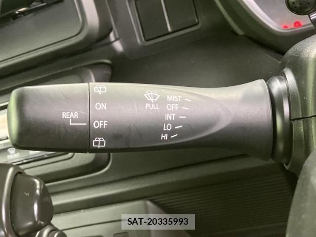 Suzuki SPACIA 2023-02 8753773-15