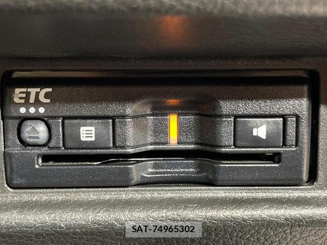 Suzuki SPACIA 2022-03 8754282-6