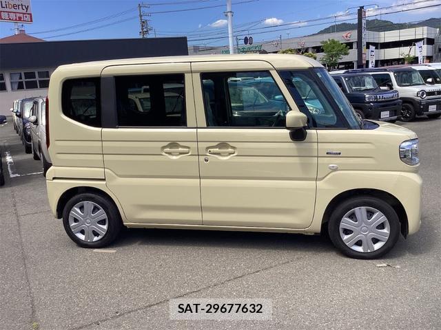 Suzuki SPACIA 2025-08 8752844-3