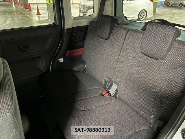 Suzuki SPACIA 2021-10 8754196-11
