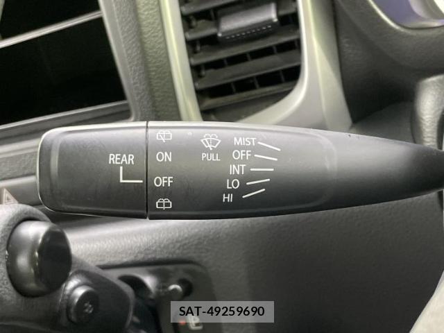 Suzuki SPACIA 2016-09 8754694-11