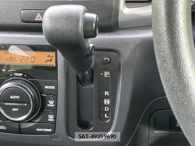 Suzuki SPACIA 2016-09 8754694-12