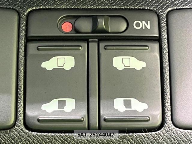 Honda e 2013-09 8752235-6