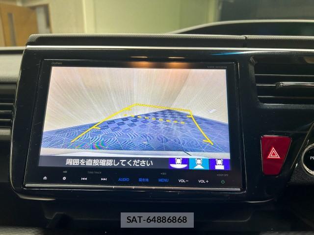 Honda e 2017-11 8754014-12