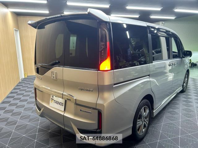 Honda e 2017-11 8754014-4