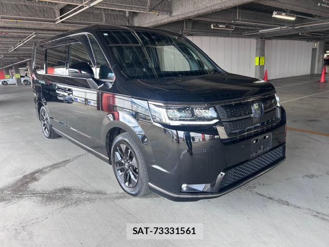 Honda e 2023-11 8754199-6