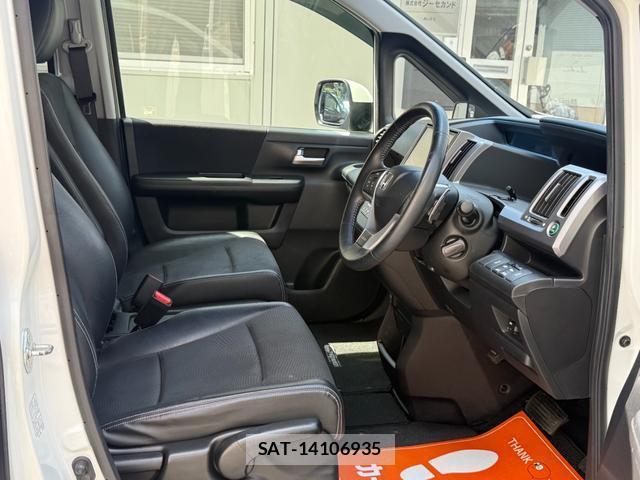 Honda e 2013-09 8754340-17