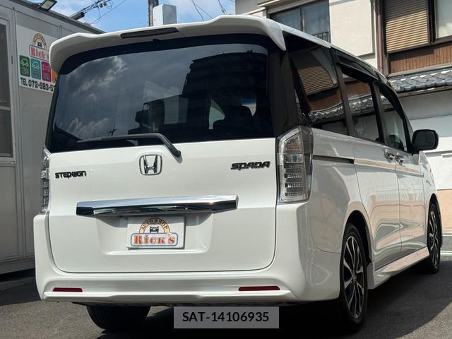 Honda e 2013-09 8754340-6