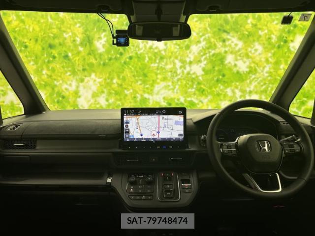 Honda e 2023-07 8754372-3
