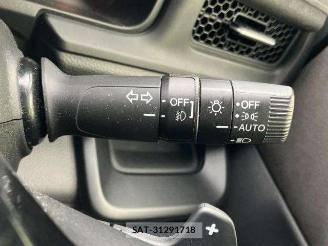 Honda e 2022-10 8754731-16