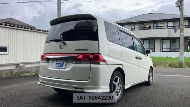Honda e 2007-09 8753614-11