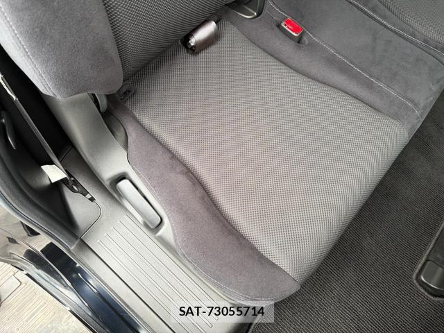 Honda STREAM 2007-05 8752569-18