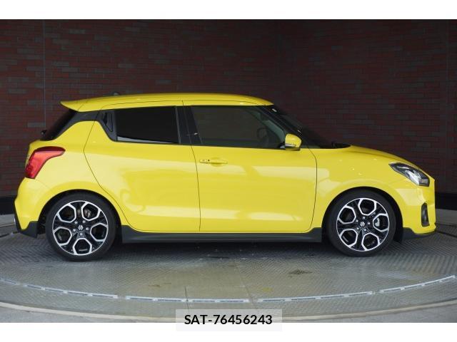 Suzuki SWIFT 2023-09 8752441-3