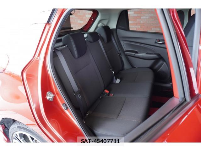 Suzuki SWIFT 2025-03 8752442-6