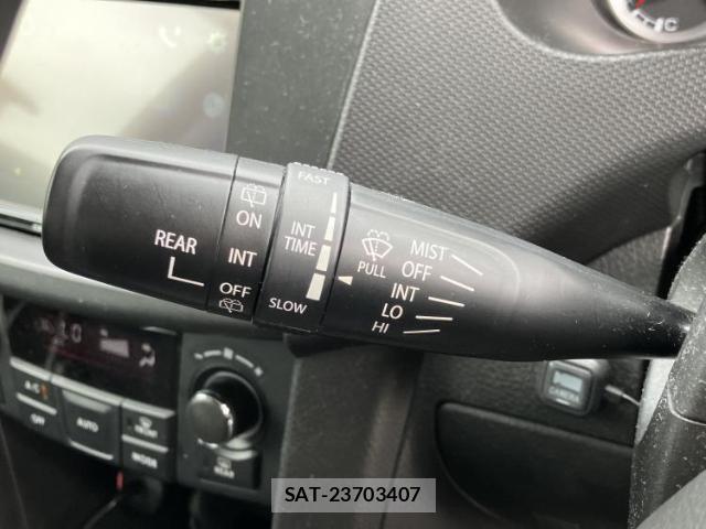 Suzuki SWIFT 2013-03 8754266-13