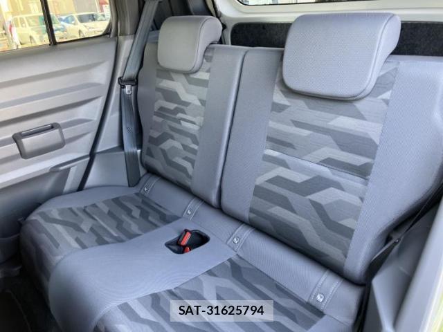 Daihatsu TAFT 2025-03 8753111-6
