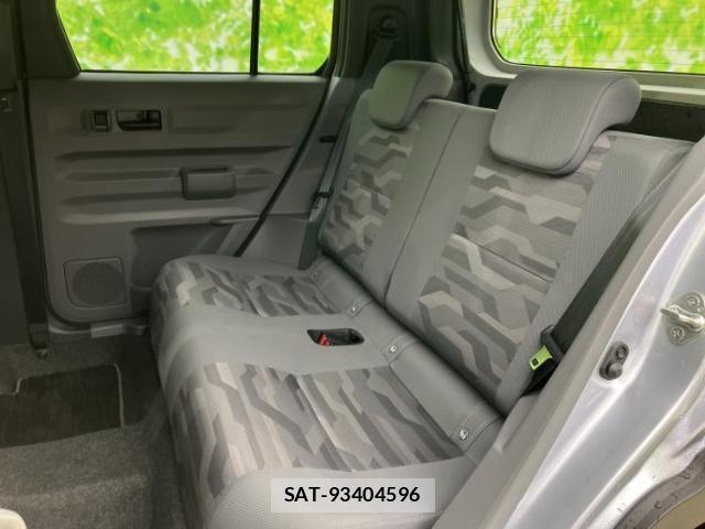 Daihatsu TAFT 2022-07 8754433-6