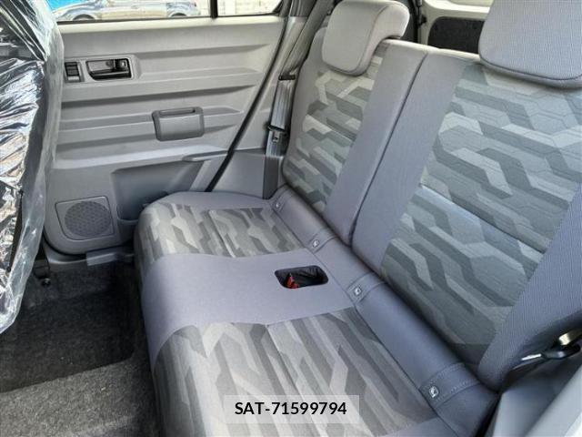 Daihatsu TAFT 2026-06 8754492-6