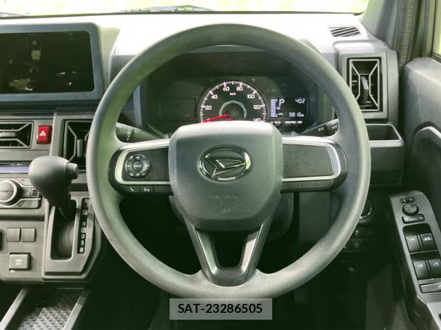 Daihatsu TAFT 2025-03 8754592-9