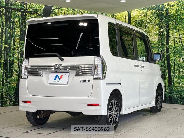 Daihatsu TANTO 2018-10 8752293-17