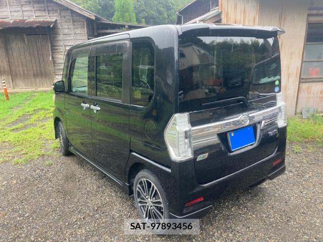 Daihatsu TANTO 2014-02 8752380-2